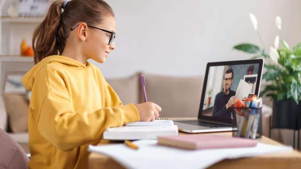 online teacher